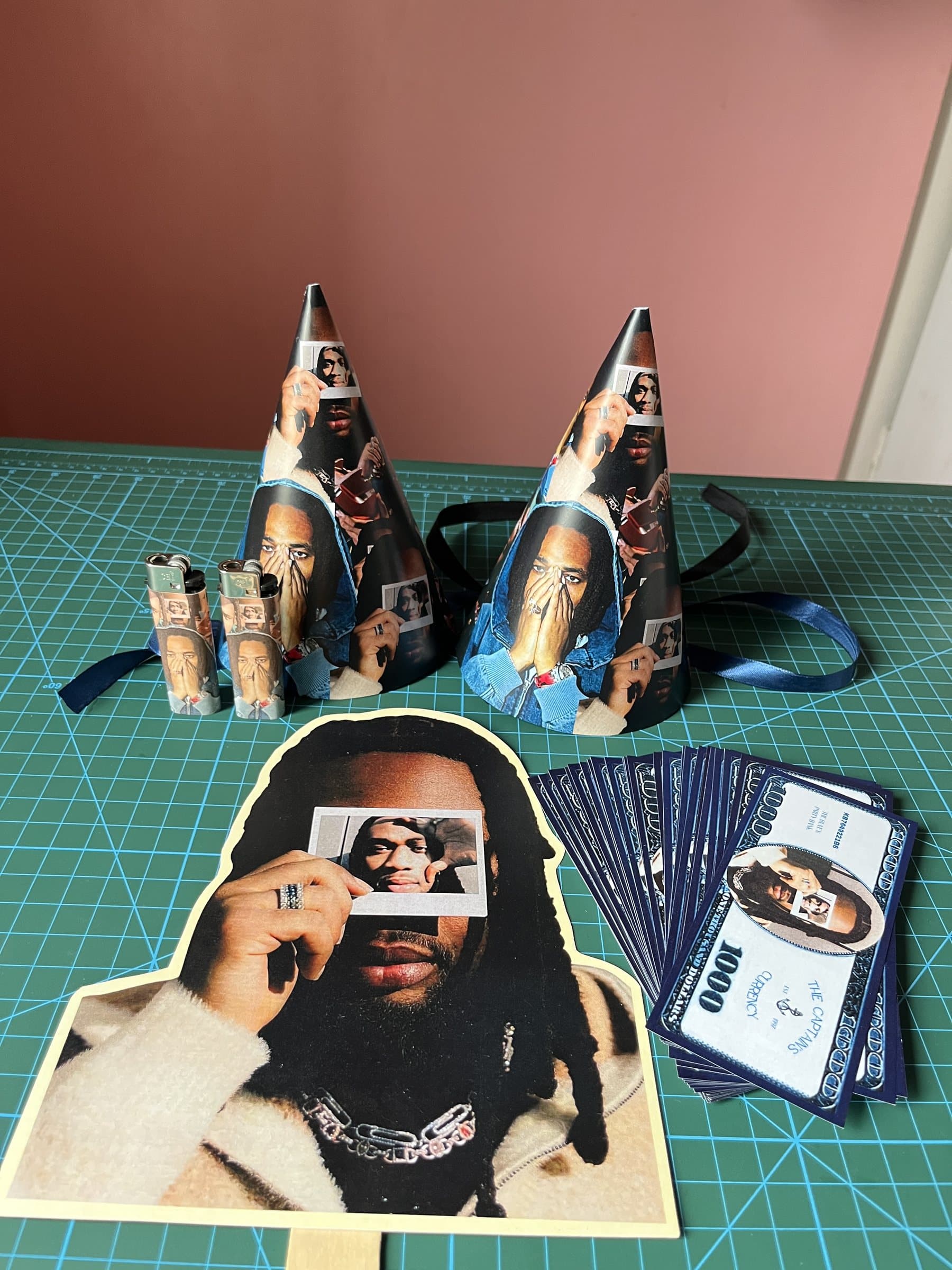 Party hats and photo cards set